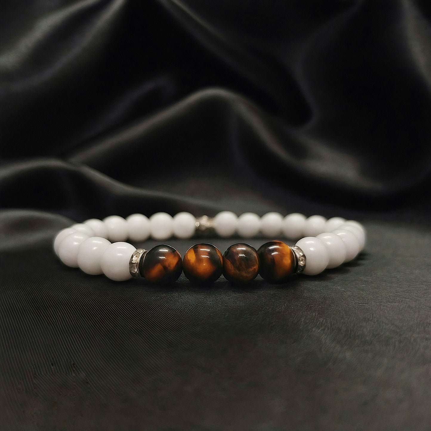 White Agate - Tiger Eye عقيق ابيض و حجر عين النمر