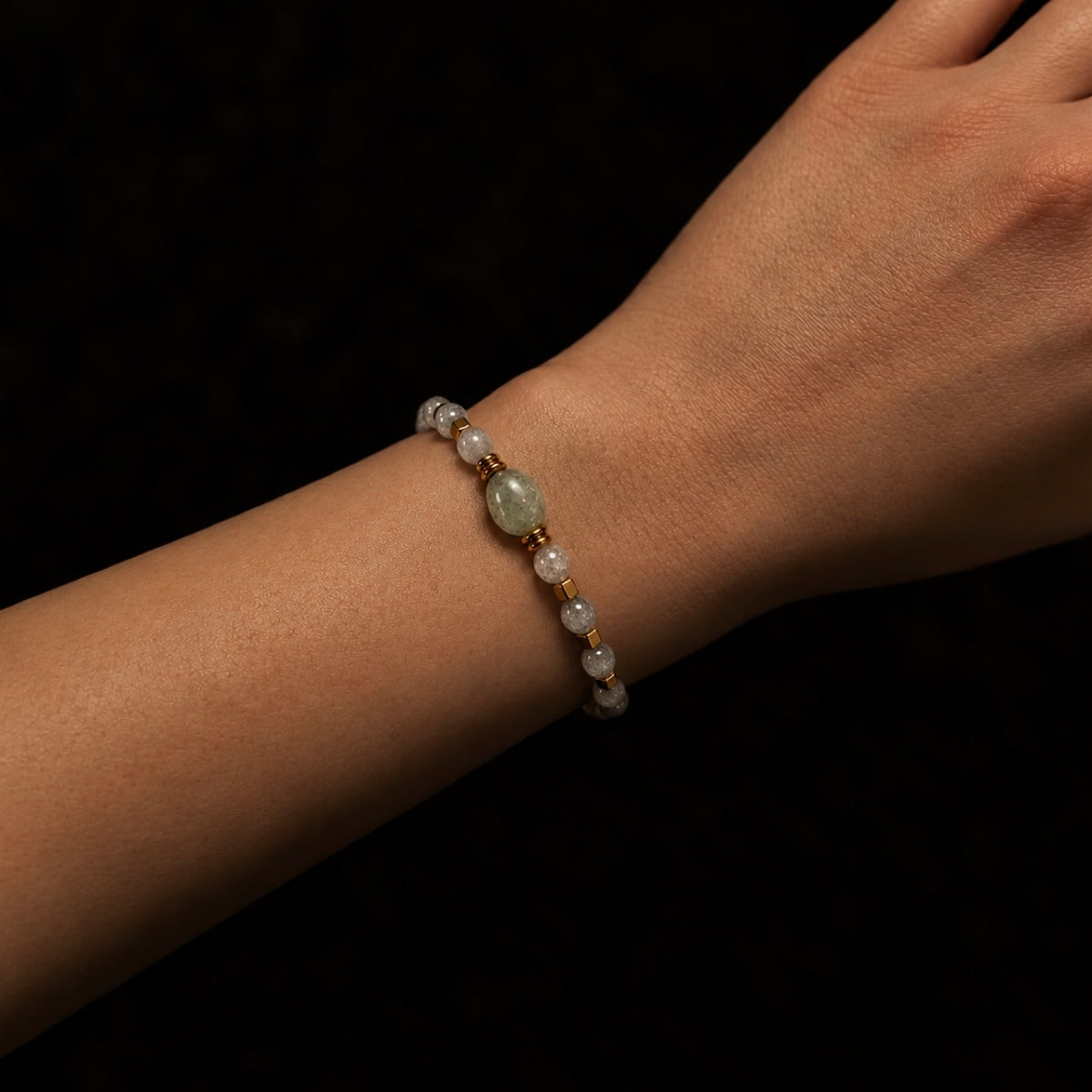 #02: Quartz Aventurine
